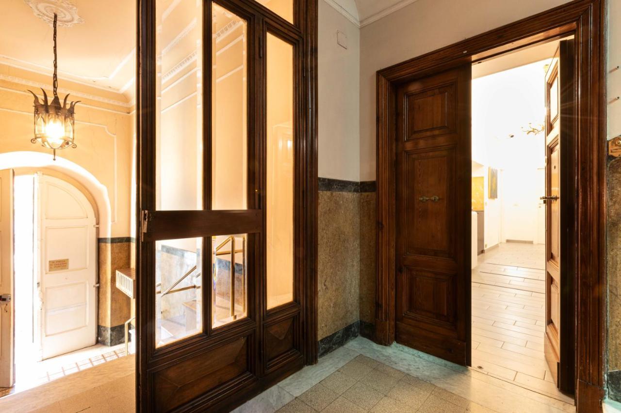 Trastevere Suites - Top Collection Рим Екстериор снимка
