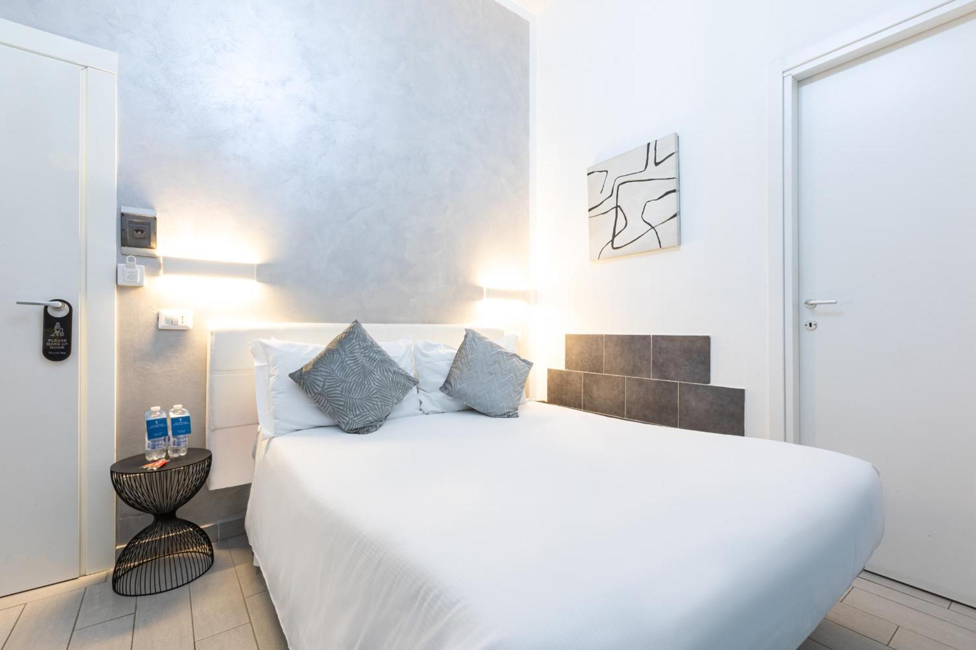 Trastevere Suites - Top Collection Рим Екстериор снимка