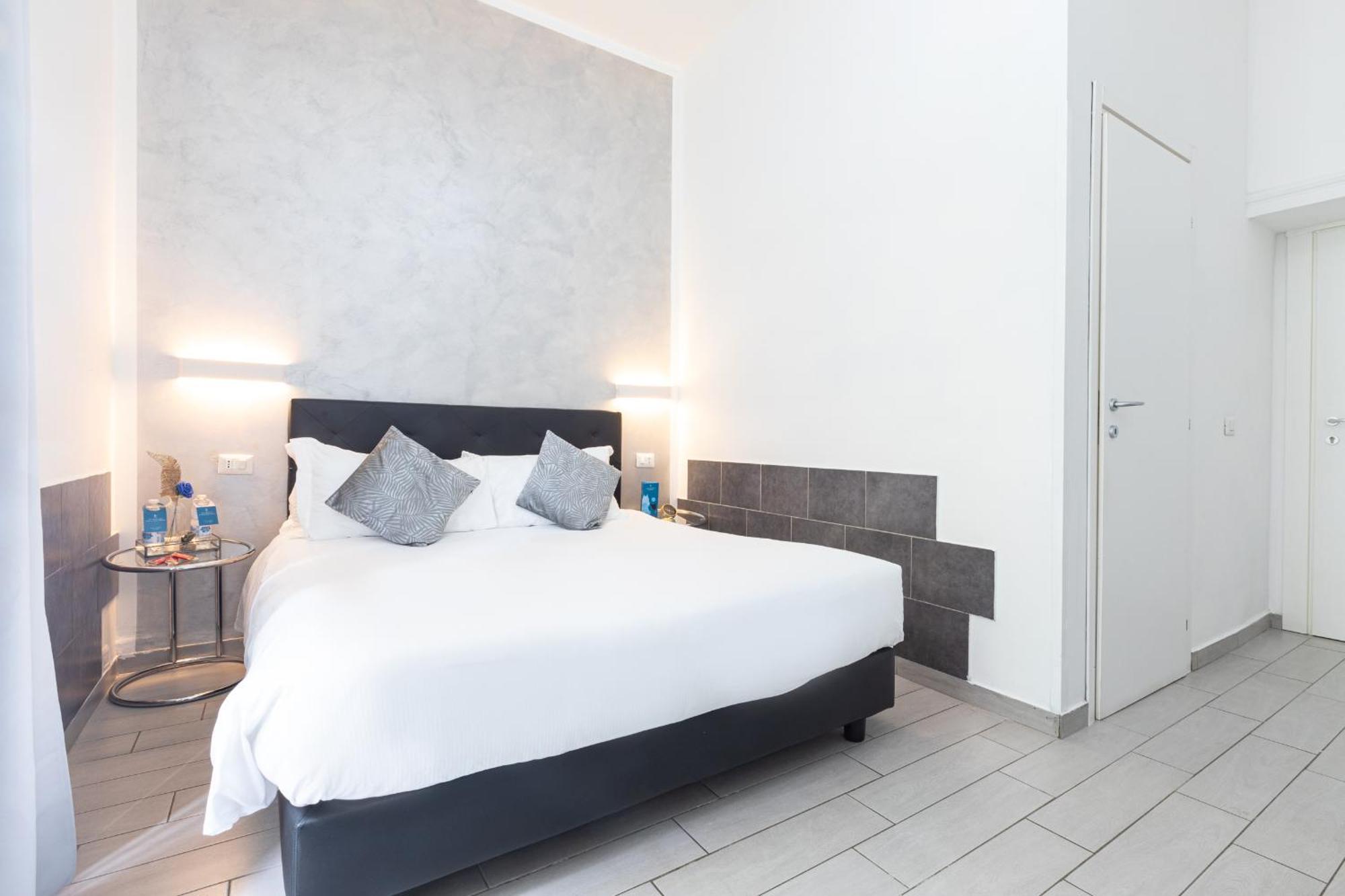 Trastevere Suites - Top Collection Рим Екстериор снимка